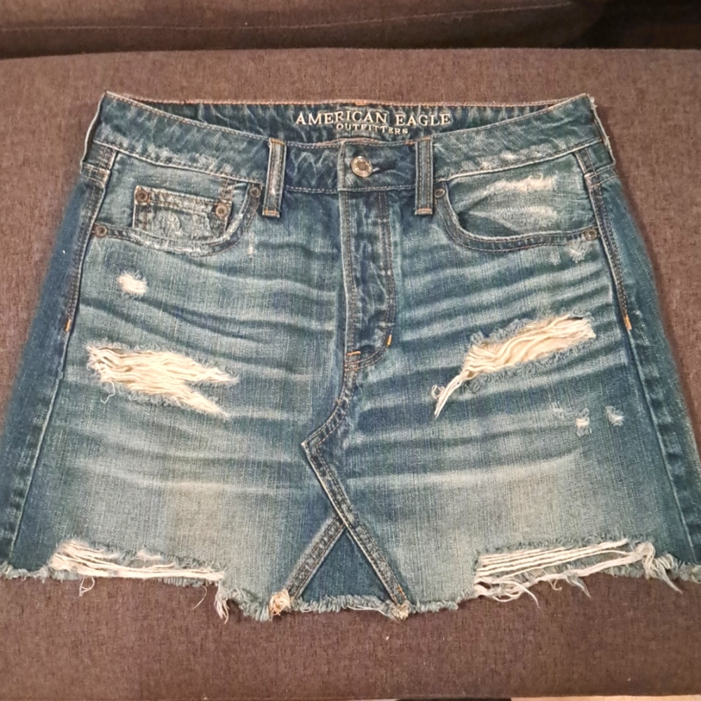 American Eagle Size 4 Jean Skirt